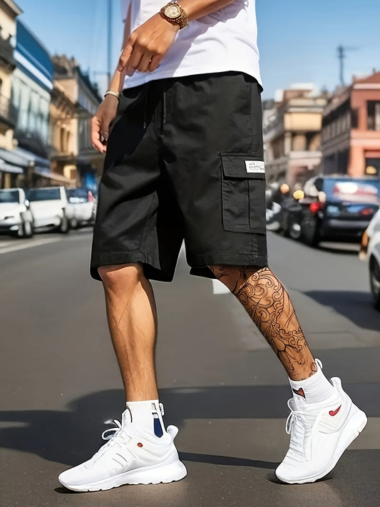 Men's Cargo Shorts With Drawstring And Pockets In Solid Color